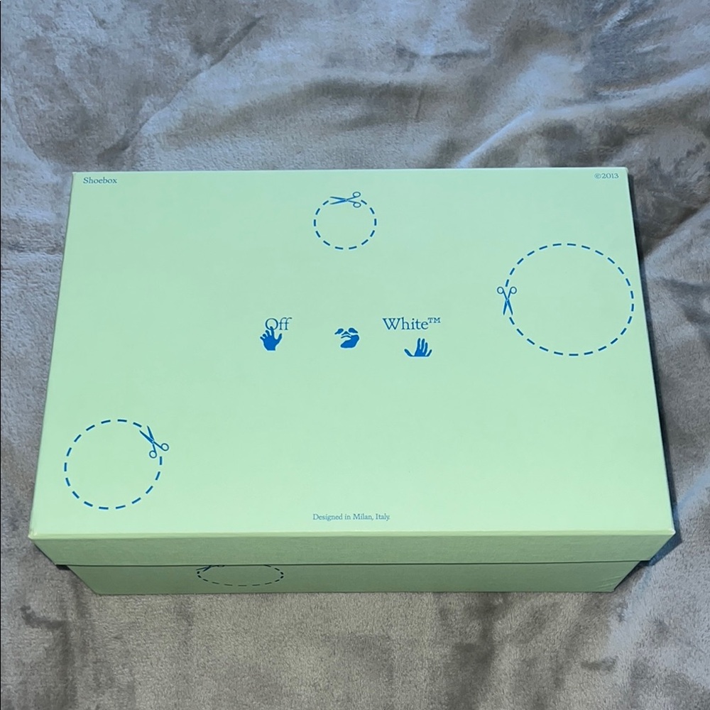 Off-White Green Shoe Box